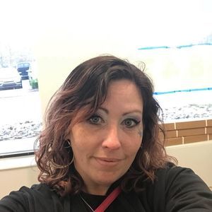 Meet your Posher, Constance